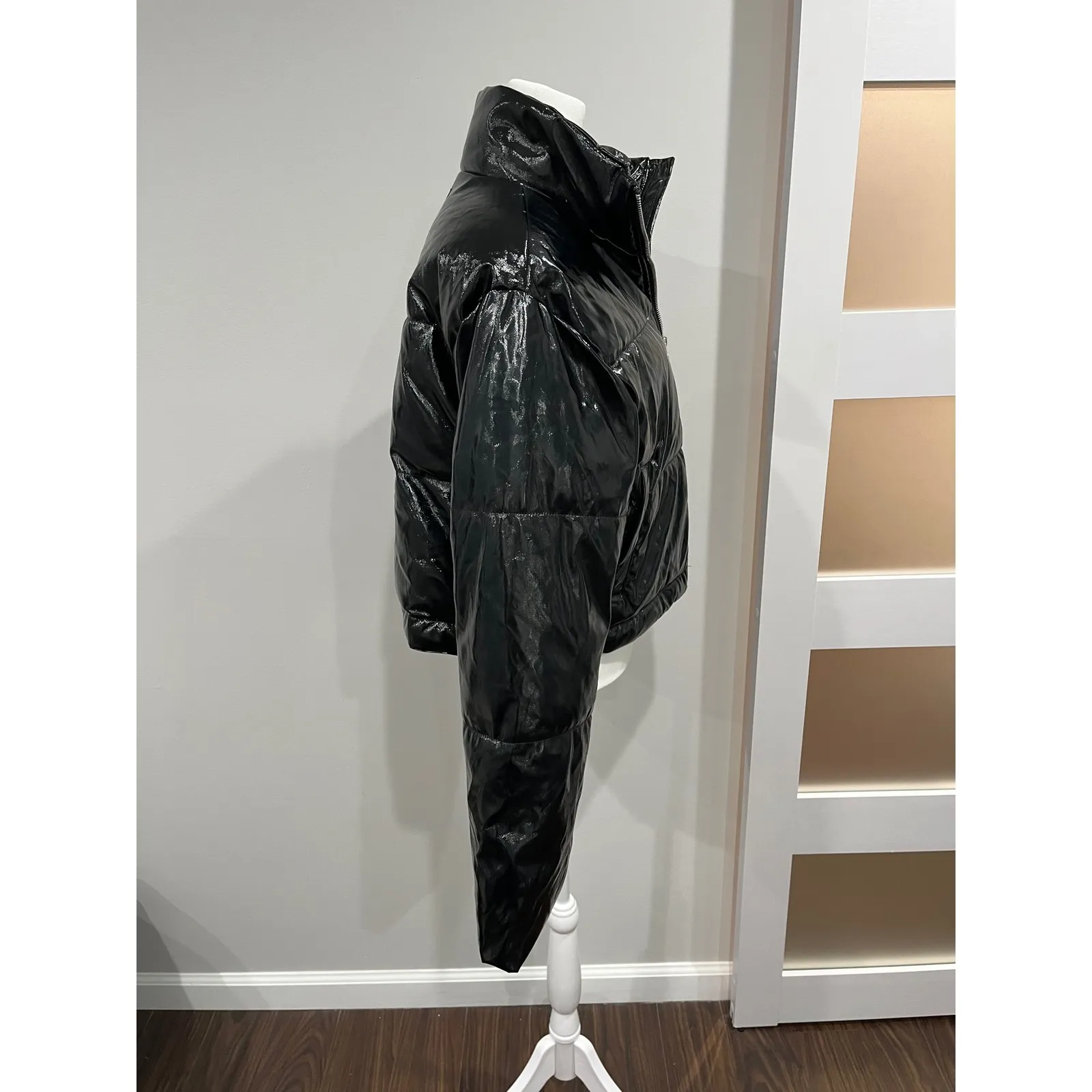 WISHFUL THINKING Black Patent Shiny Puffer Jacket High Neck Zip Front Womens M - Image 3