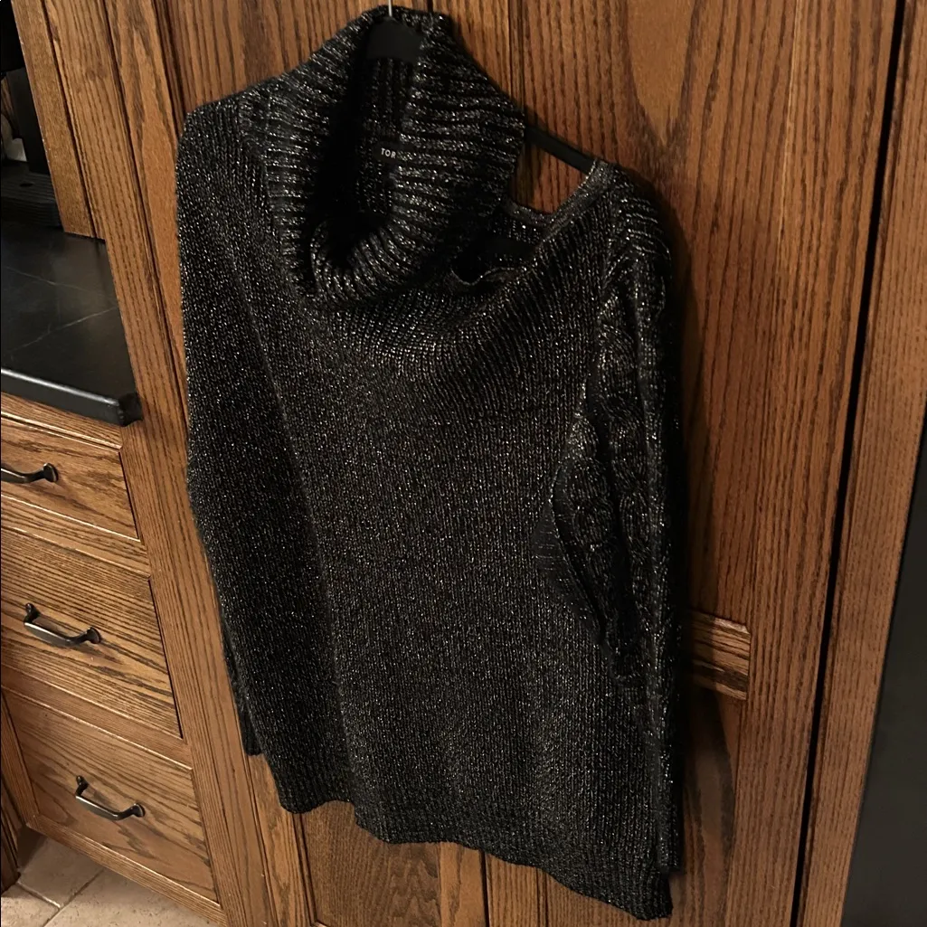 Torrid Lurex Cable Pullover Cold Shoulder TurtleNeck Sweater Black Gold 2X sz 2 - Image 7