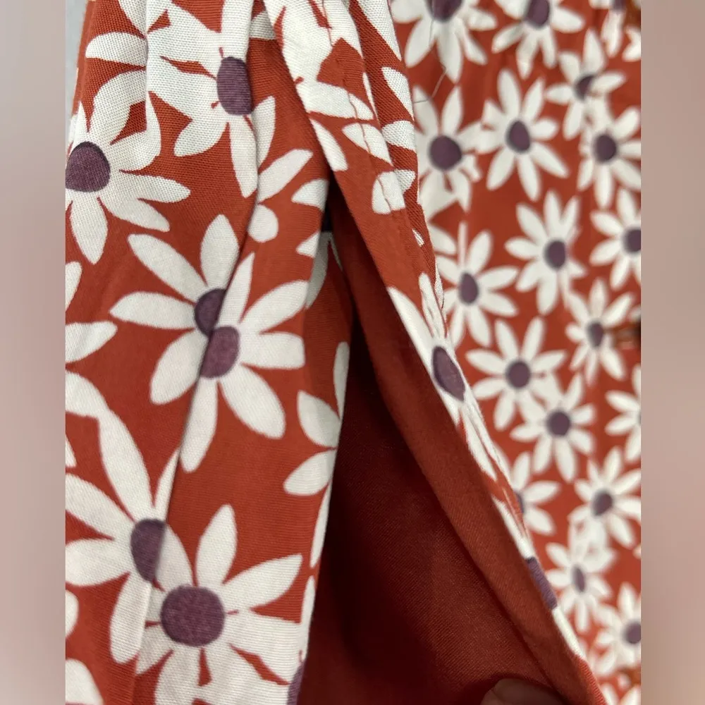 Paperbag Button-Front Mini Skirt in Falling Daisies - Image 9