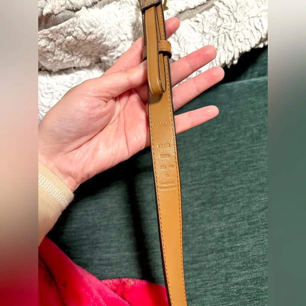 NWOT Coach Leather/Canvas Belt With Gold C Buckle, Signature logo, S Size - Image 4