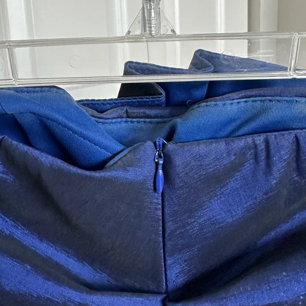 Juniors tight strapless blue dress‎ Size undefined - Image 3