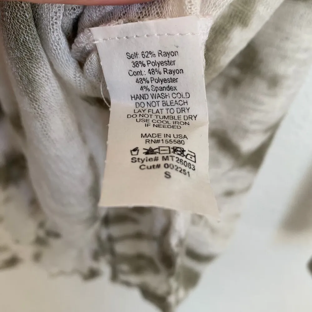 NWT Vintage Havana Long Sleeve Lightweight Tee in Green White Tie Dye - Image 7