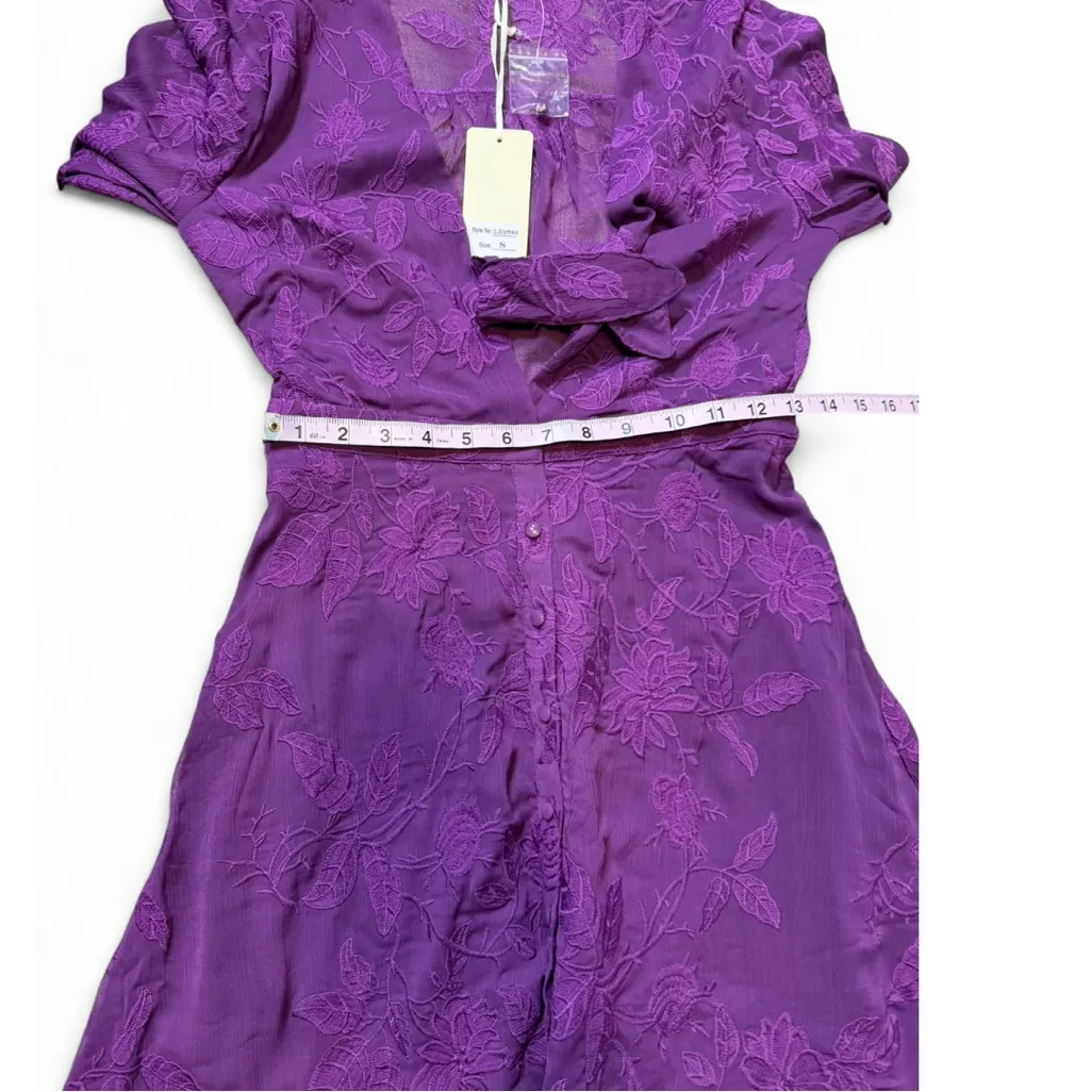 Embroidered‎ Midi Dress - Image 14