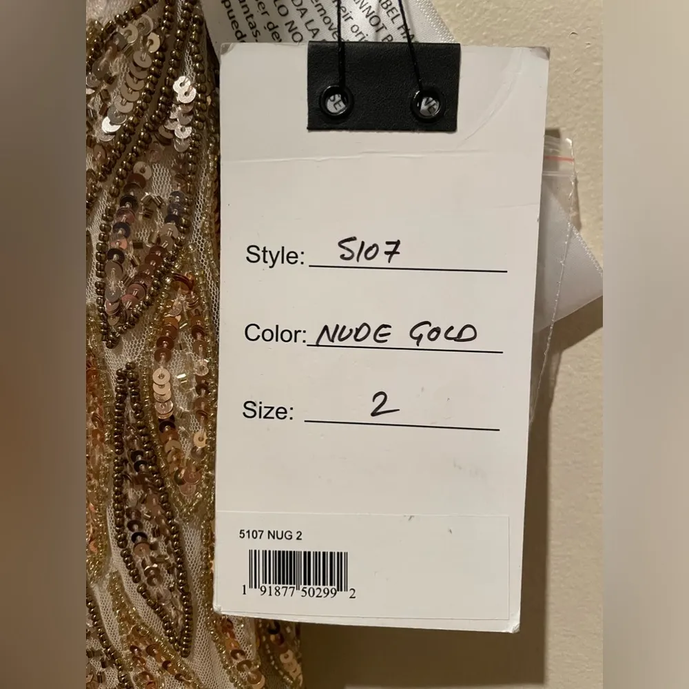 NWT Mac Duggal Style 5107 Plunging Neckline Sequins Gown Dress Gold Nude Size 2 - Image 8