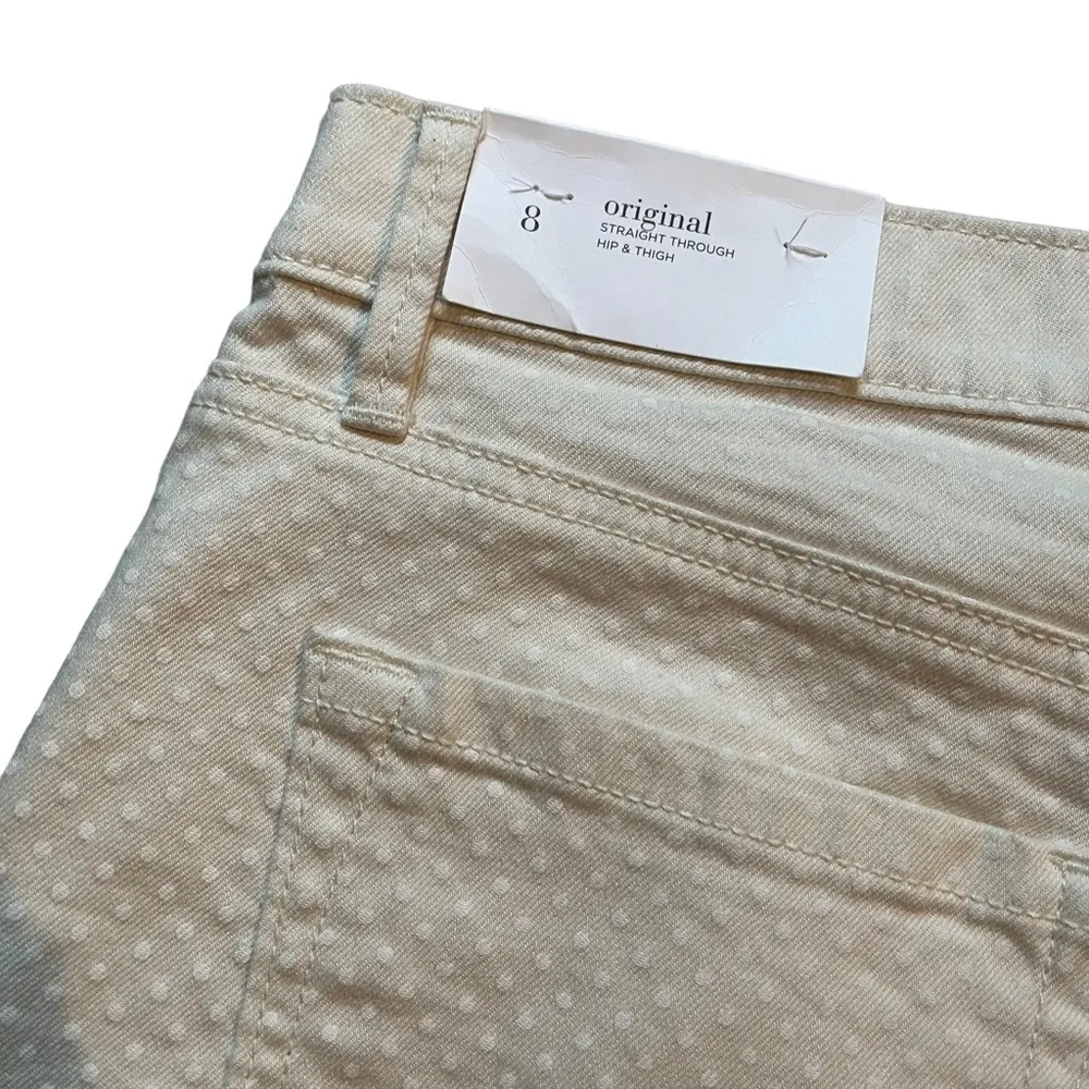 NWT, Ann Taylor Loft Factory Original Cuffed Straight White Jean Short, Sz 8 - Image 7