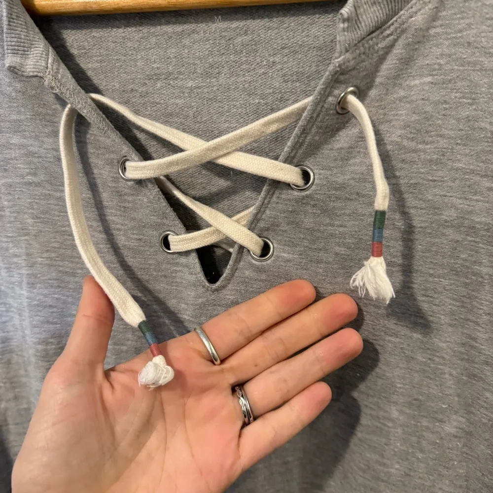 Beyond Yoga Grey Lace Up Pull Over - Image 4