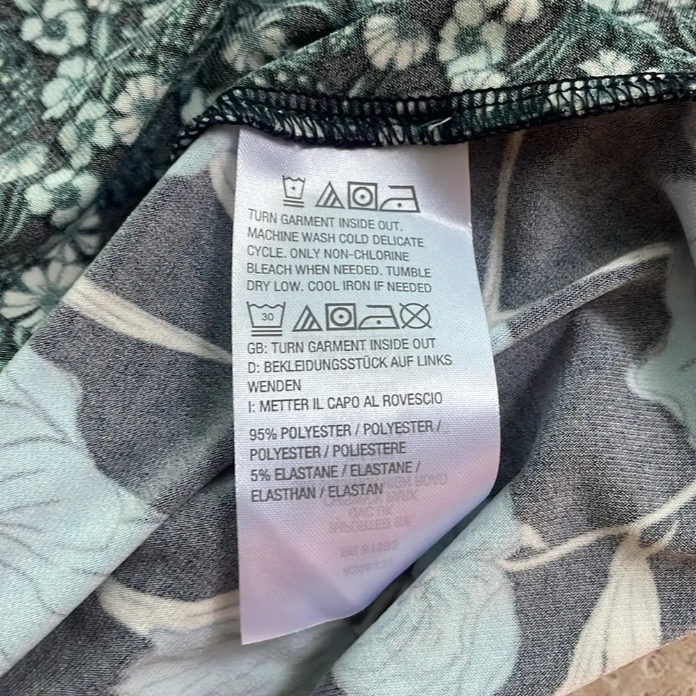 J Jason Wu Sleeveless Peplum City Twisted Knot Knit Top Blue Floral - Image 13