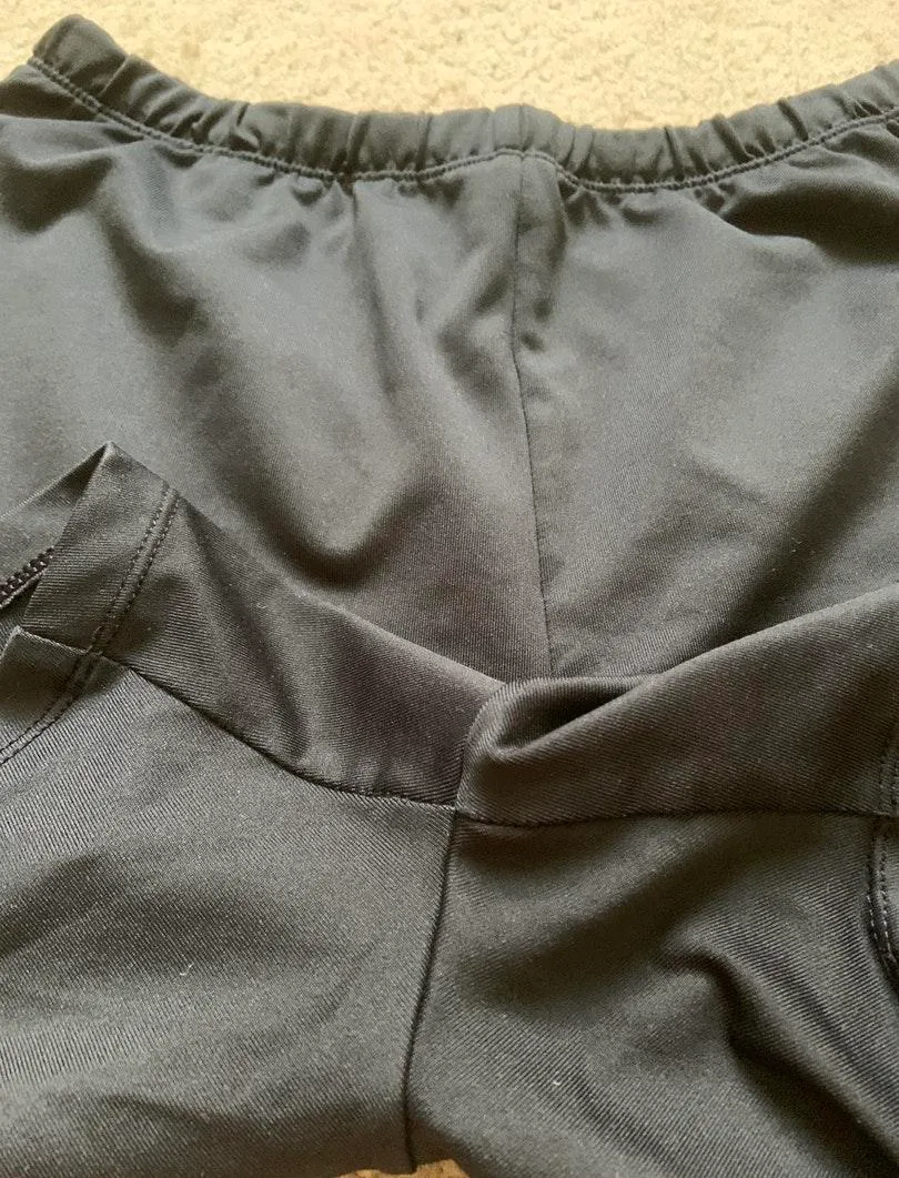 Mizuno Black Volleyball Spandex - Image 3