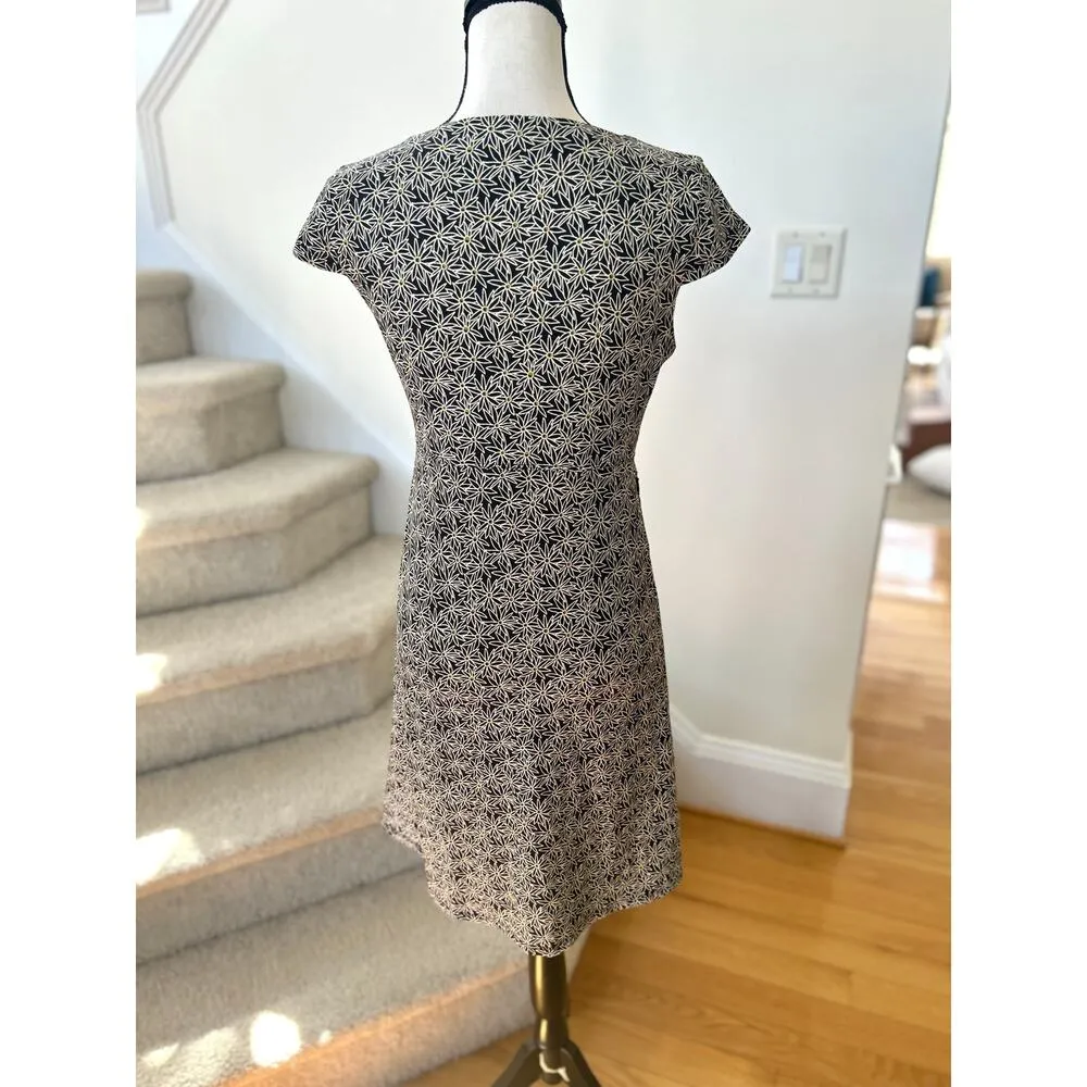 Toad & Co Black & Yellow Daisy Print Short Sleeve Outdoor Dress - Image 2