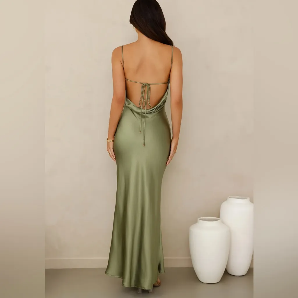 Hello Molly ULTIMATE STYLE SATIN MAXI DRESS GREEN - Image 3