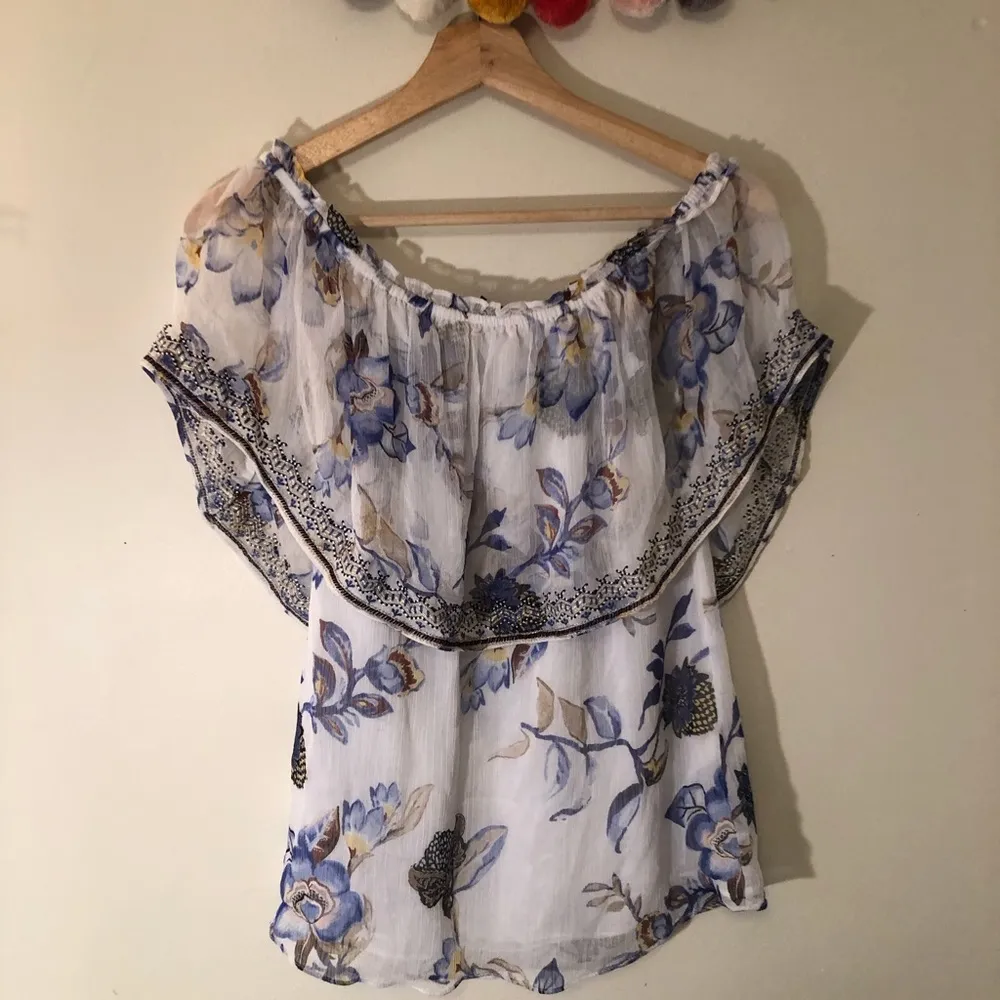 WhiteHouseBlackMarket sz XS - Image 2