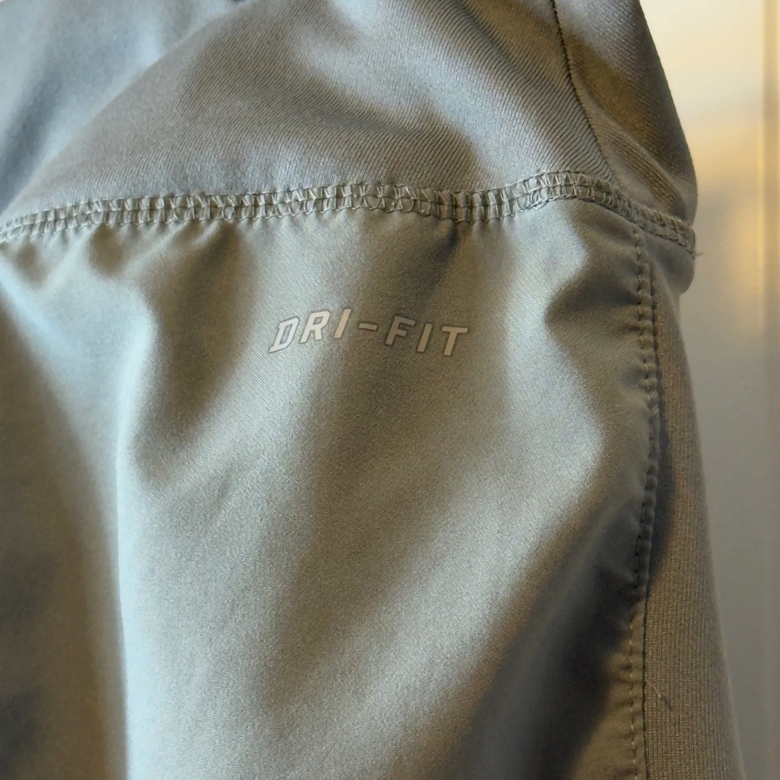 Nike Dri-FIT Running Shorts Women Gray Athletic Performance Tennis‎ Gym Size L # - Image 7