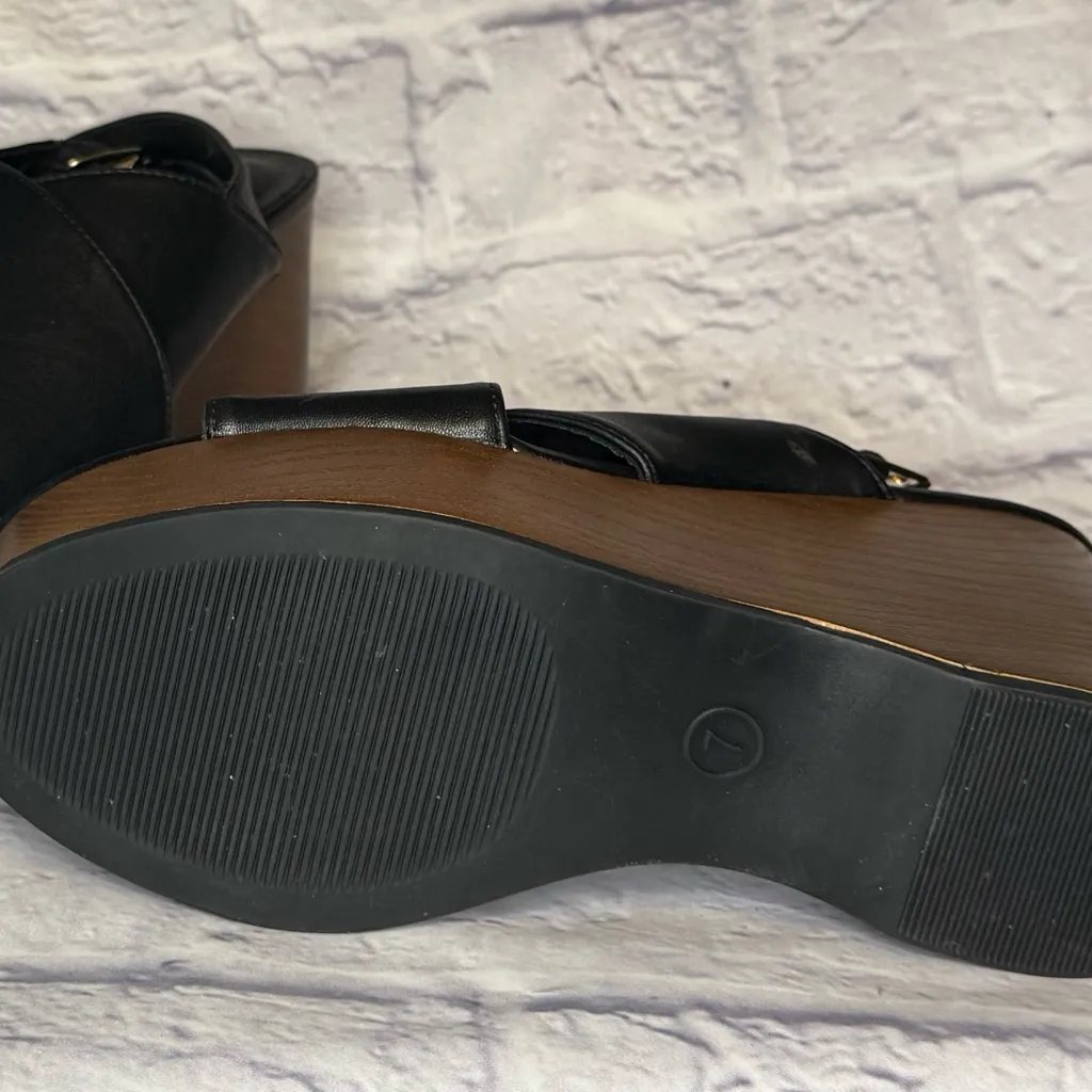 Universal Thread Black Platform Wedges - Image 3