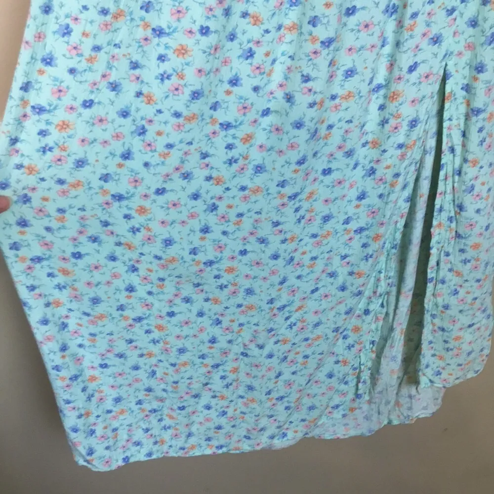 NWT Aeropostale Women’s Mint Green Floral Tank Leg Slit Open Back Midi Dress - Image 4