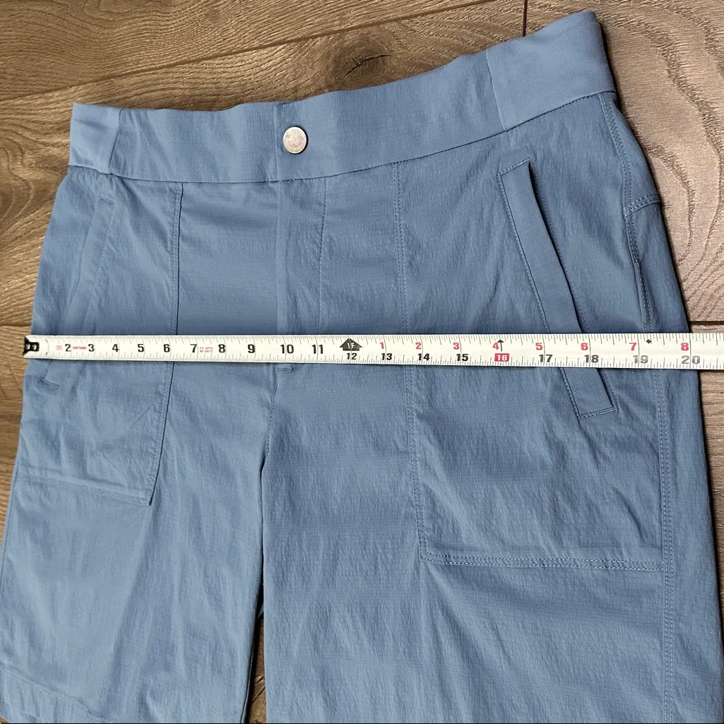 Athleta Trekkie Bermuda 2.0 Mid Rise Hiking Shorts Blue Size 12 - Image 7