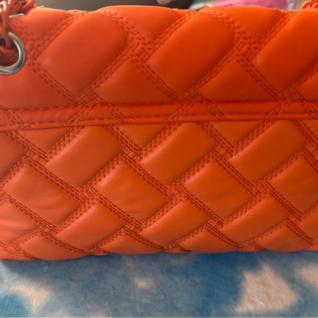 Kurt Geiger Vibrant Orange Quilted Shoulder Bag READ BELOW - Image 3
