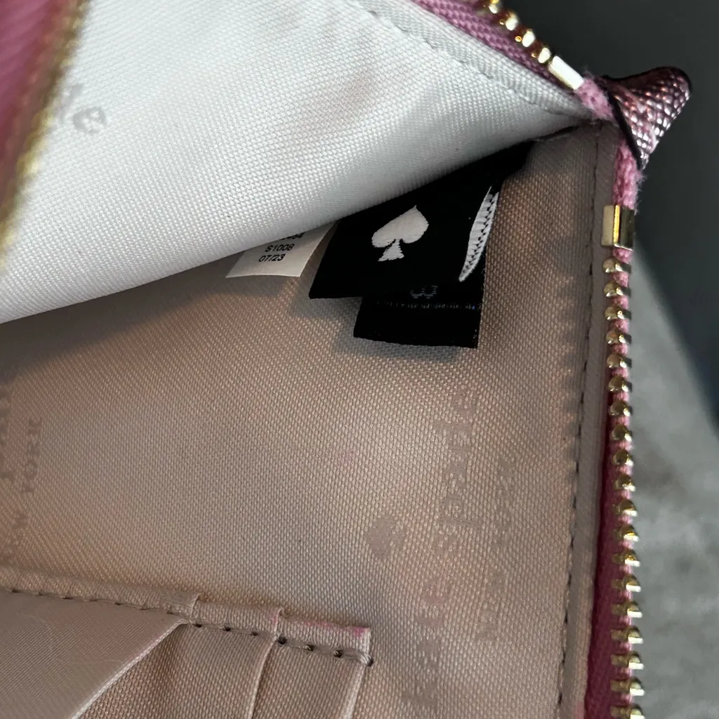 Kate Spade New York Pink Lucy Glitter L-Zip Weistlet Preppy Luxury Valentines - Image 7