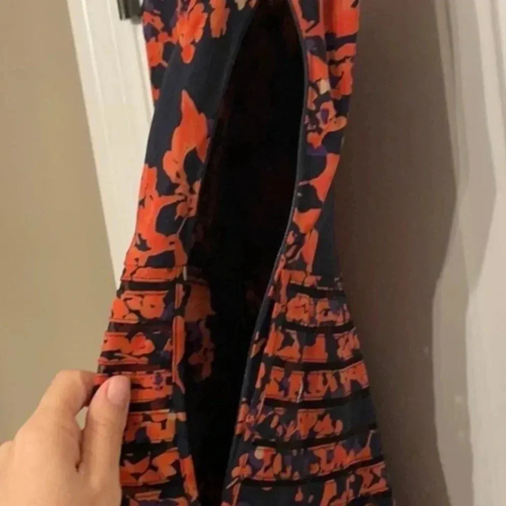 Parker Orange & Black Petal Bloom Mesh Sleeveless Fit & Flare Silk Dress Size M - Image 7
