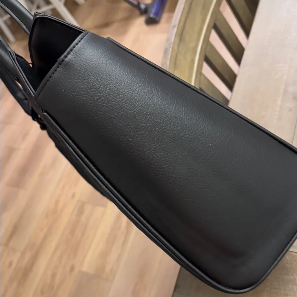 Loungefly Embossed Skull Accent Tote Bag - Image 7