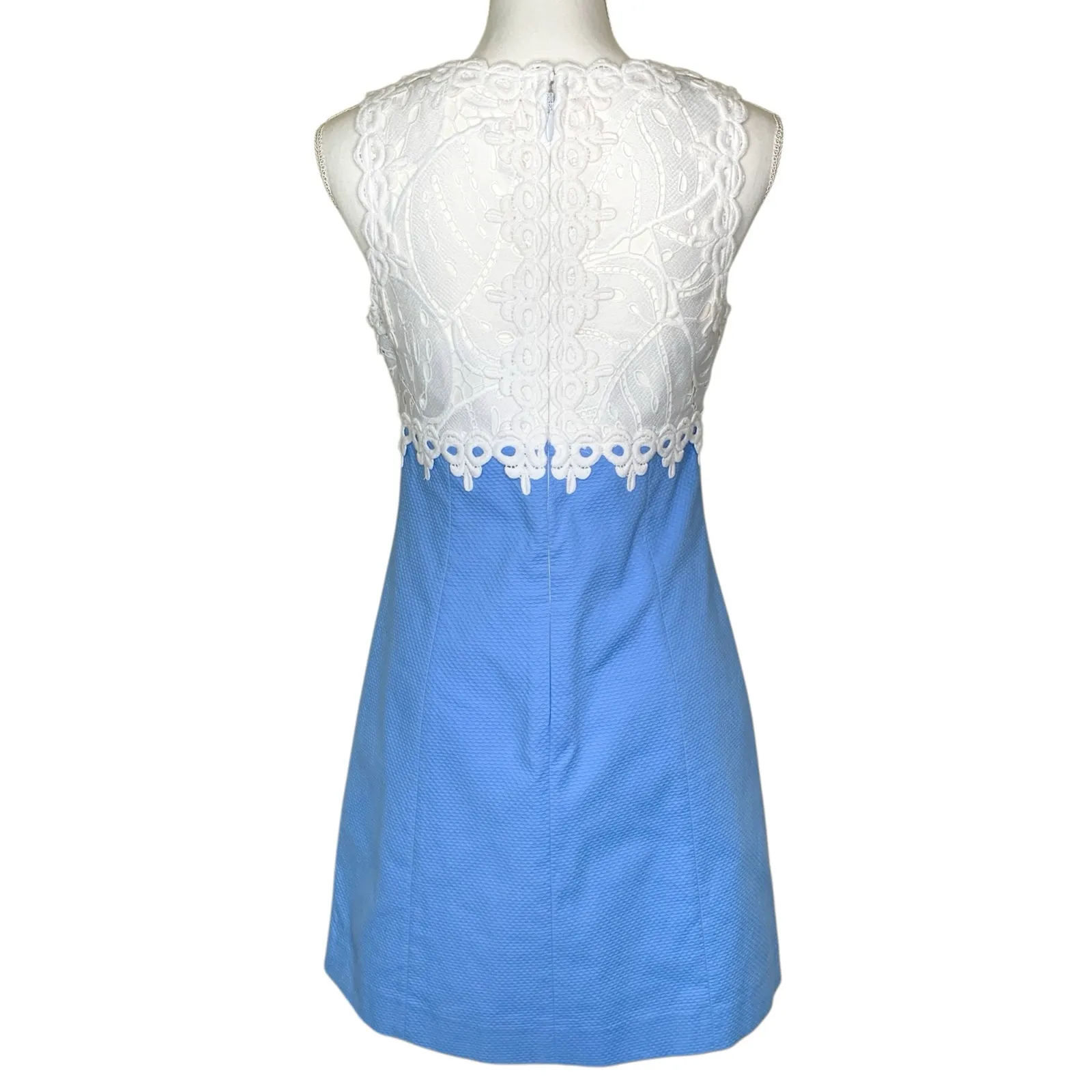 Lilly Pulitzer Sandi Blue Peri Leaf Pattern White Lace Stretch Shift Dress - Image 6
