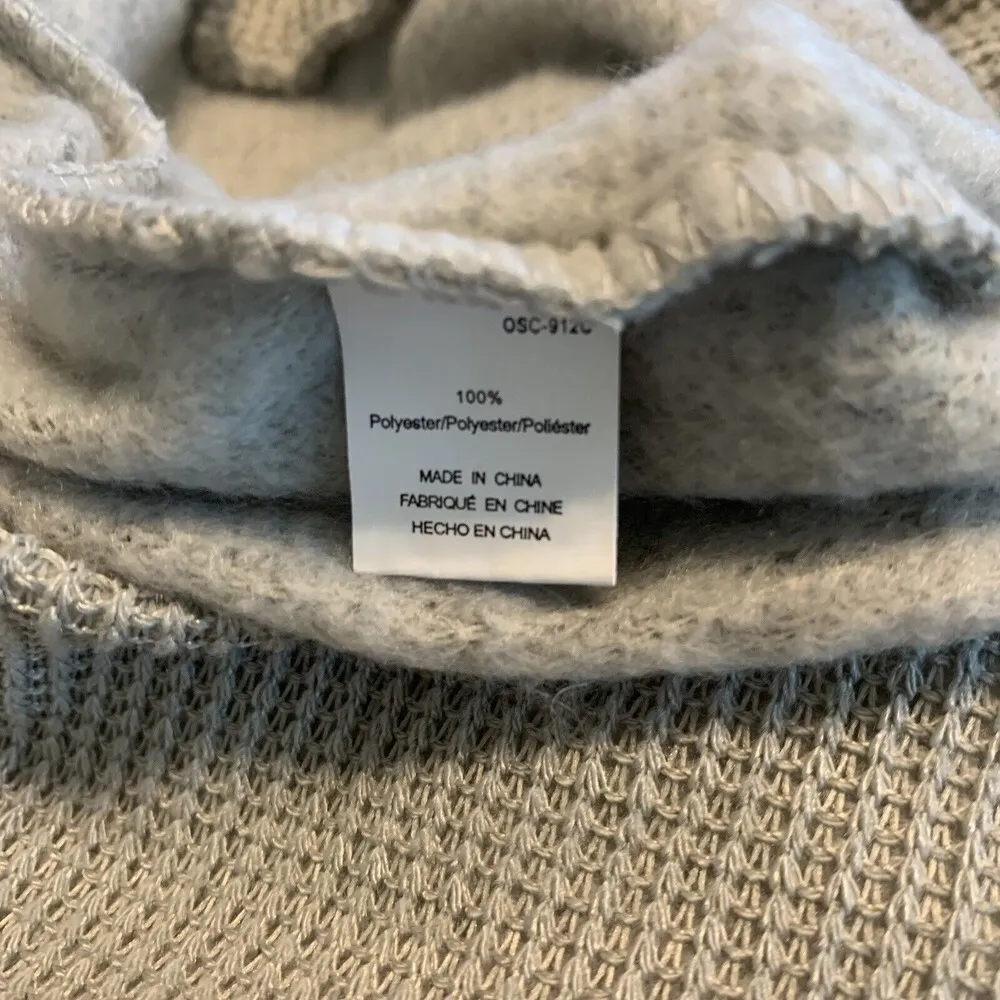 CUPSHE Womens Size Large Gray V Neck Tunic Pullover Sweater - Image 5