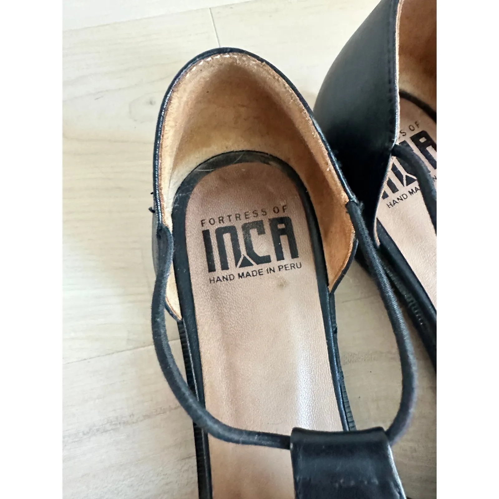 Fortress of Inca Womens Flat Sandals Leia T strap Black Peep toe Size 8 - Image 2