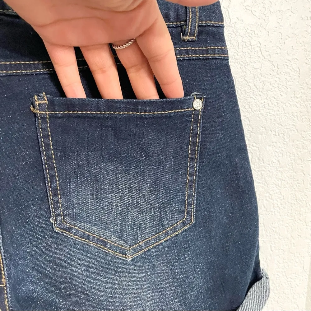NWT Cato Womens Shorts Denim Blue Jean Mid Rise Stretch Roll Cuff Size 2 - Image 7