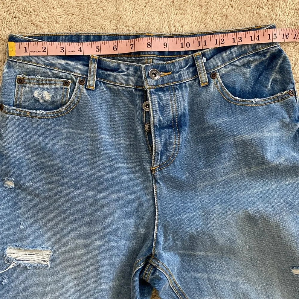 Avec Les Filles Distressed Button Fly Straight Raw Hem Jeans Size 29 - Image 10