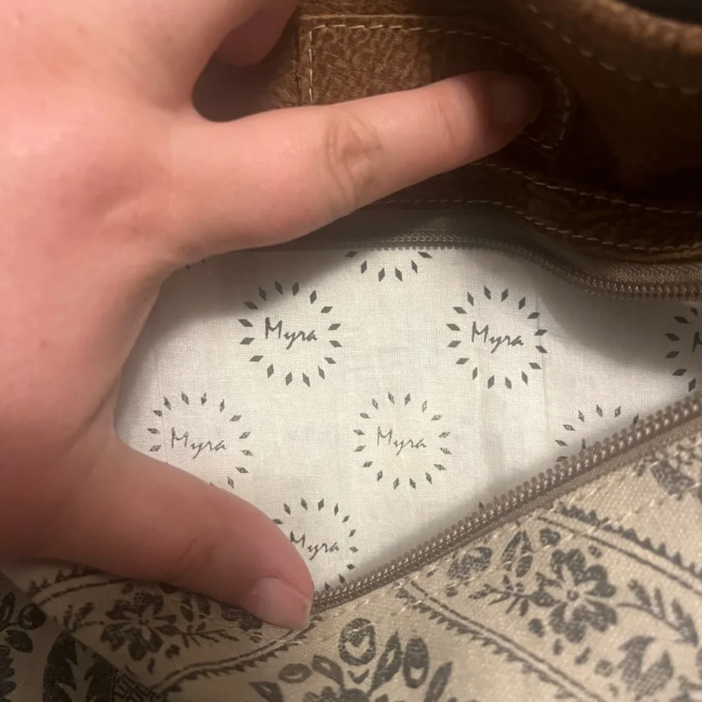 Sling Myra Brandish over your shoulder purse and add some sass to your outfit! - Image 2