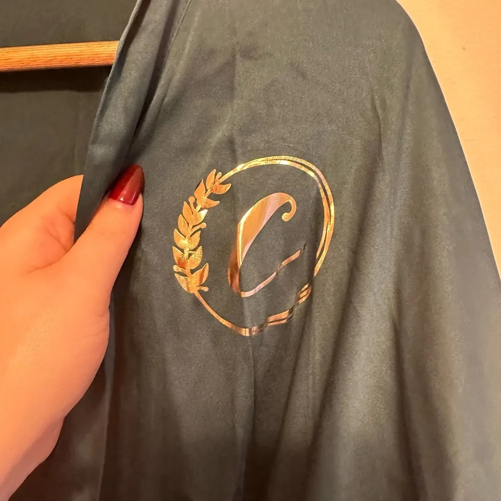 A.W. Bridal Green Robe Size XL (Letter C Initial) - Image 4