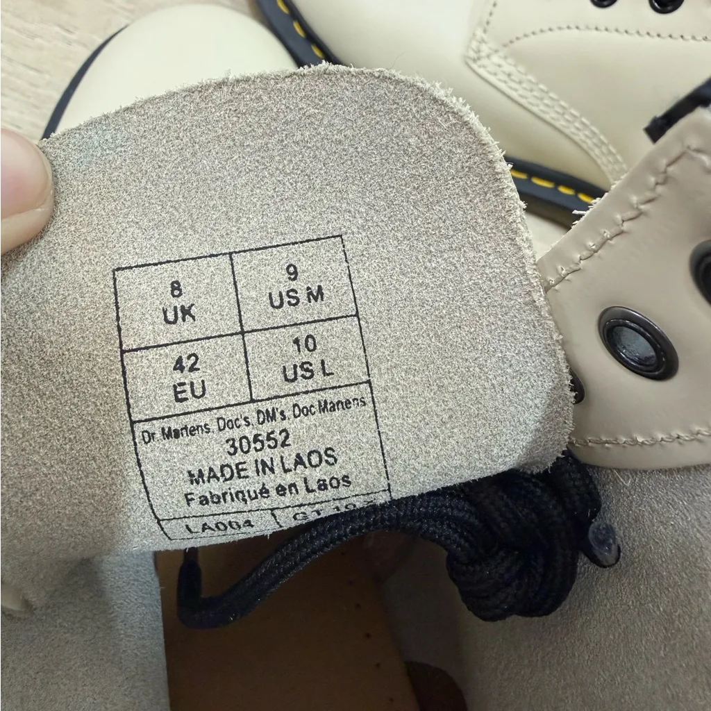 Dr. Martens Cream 1460 Smooth Leather Lace Up Boots - Image 9