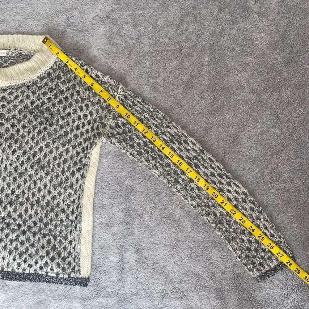 CHELSEA & VIOLET Crochet Gray / Cream Sweater With Metallic Trim Size Small - Image 9