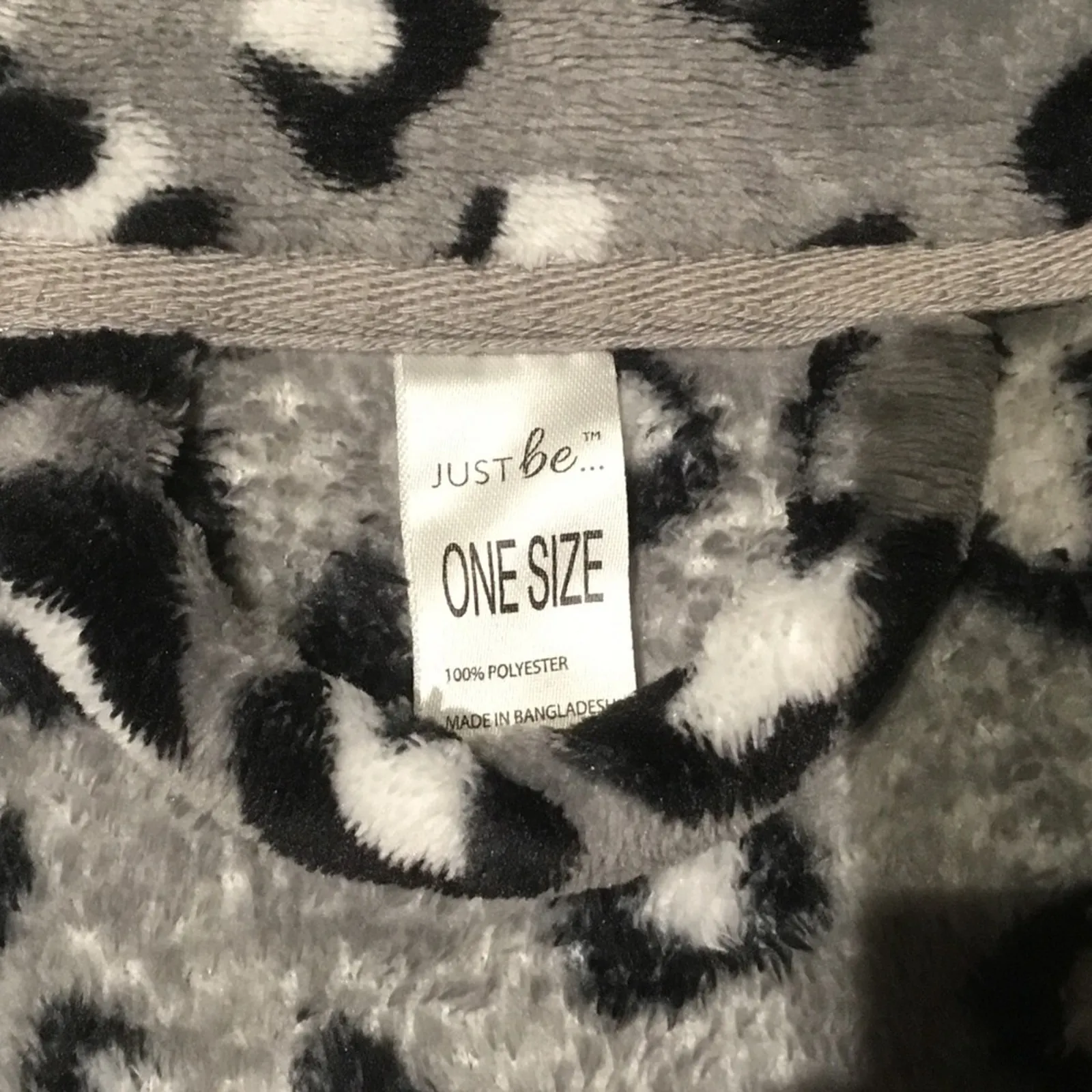 Just Be Plush Short Robe - Image 3