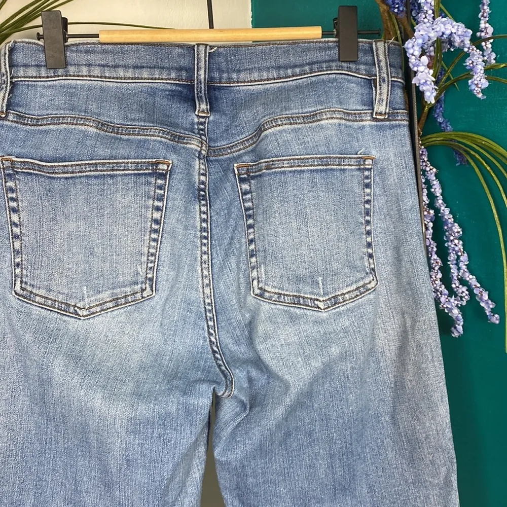 J crew vintage street light blue denim button up distressed straight cropped - Image 6