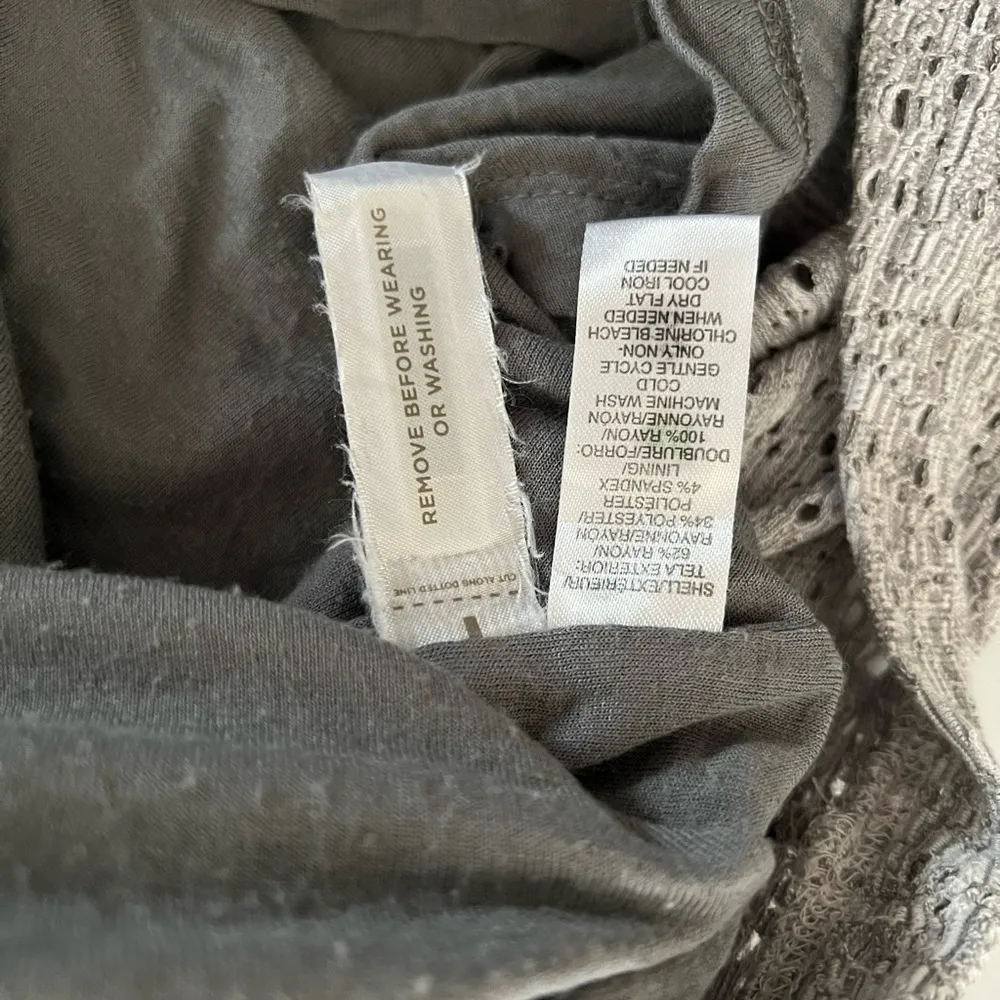 Lou & Grey Tie Waist Eyelet Lounge Casual Dress | Grey | Large - Image 6