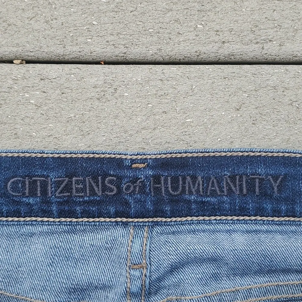 Citizens of Humanity Elson Medium Rise Straight Leg Jeans - Image 6