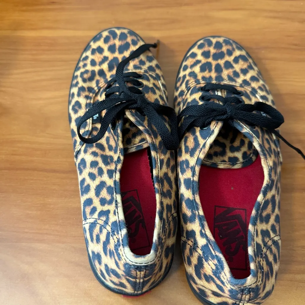 Vans Authentic Low Pro Skate Shoe Leopard Animal Print Lace Up Sneaker W7.5 - Image 6