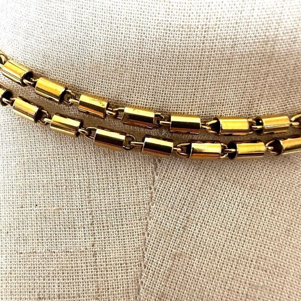 Crown Trifari gold plated vintage chain necklace - Image 11