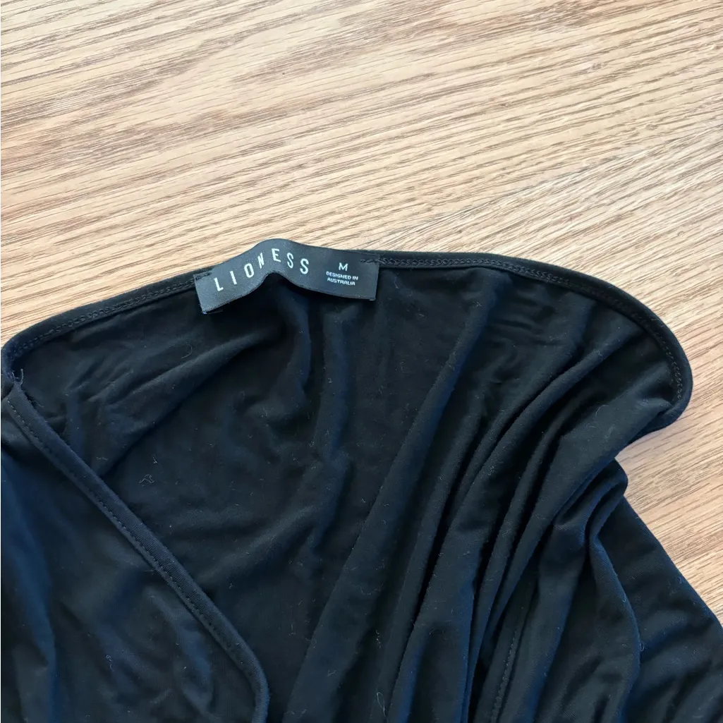 Lioness wrap top - Image 3