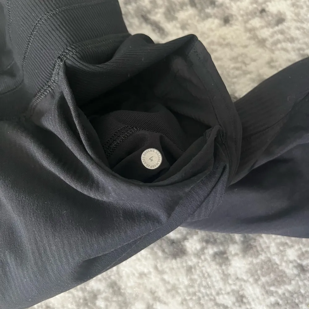 Lululemon Dance Studio Jogger *29" - Image 6