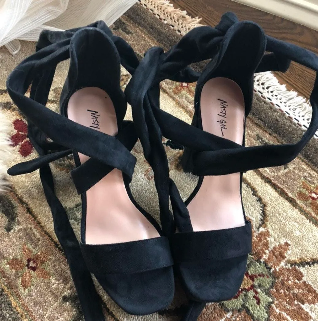 Sexy Lace Up Heels Size 9 - Image 2