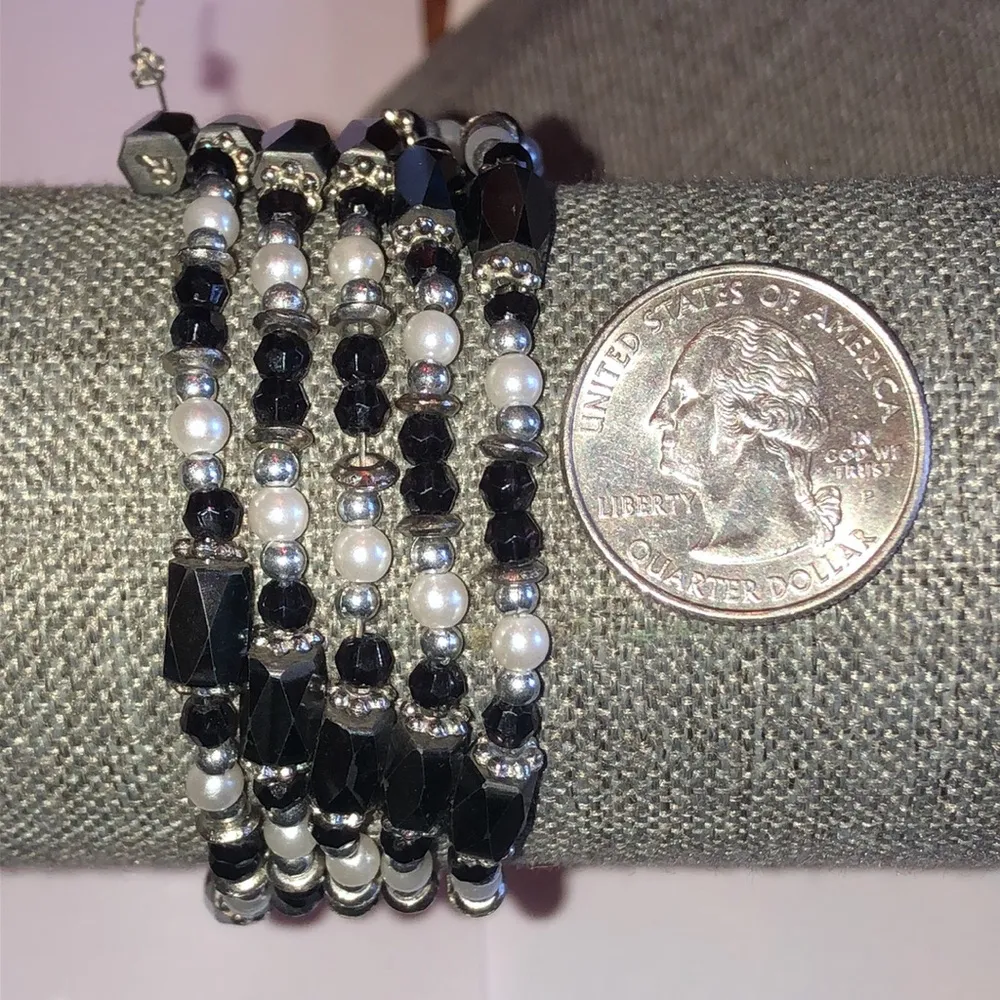 Vintage Hematite Beaded Boho Magnetic Closure Retro Wrap Bracelet - Image 4
