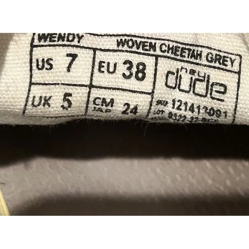 Hey Dude Wendy Shoes Women's 7 Gray White Woven Cheetah Boat Loafer Sneakers Moc - Image 8