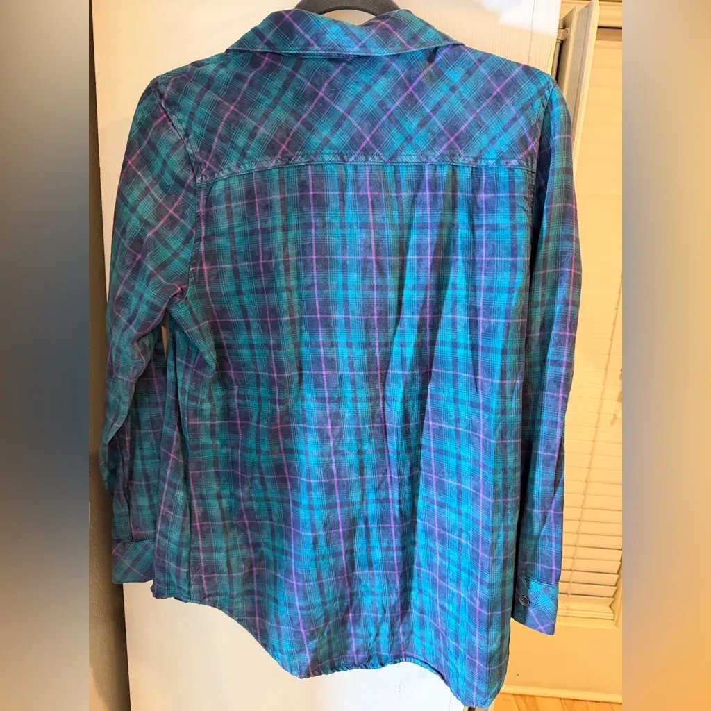 Rock & Republic Studded Plaid Button Down Shirt - size Medium! - Image 5