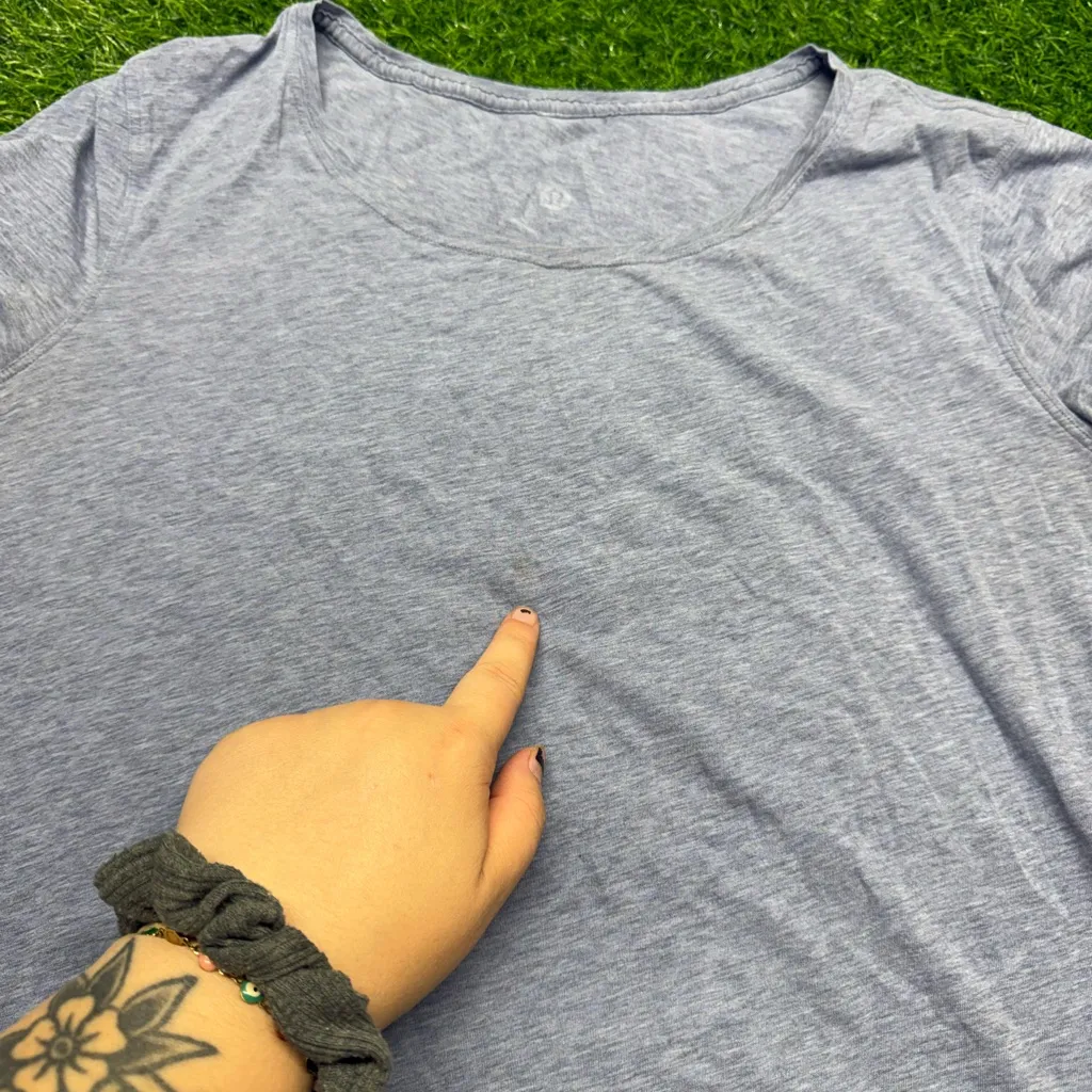 Lululemon Love Scoop Neck Tee - Image 2