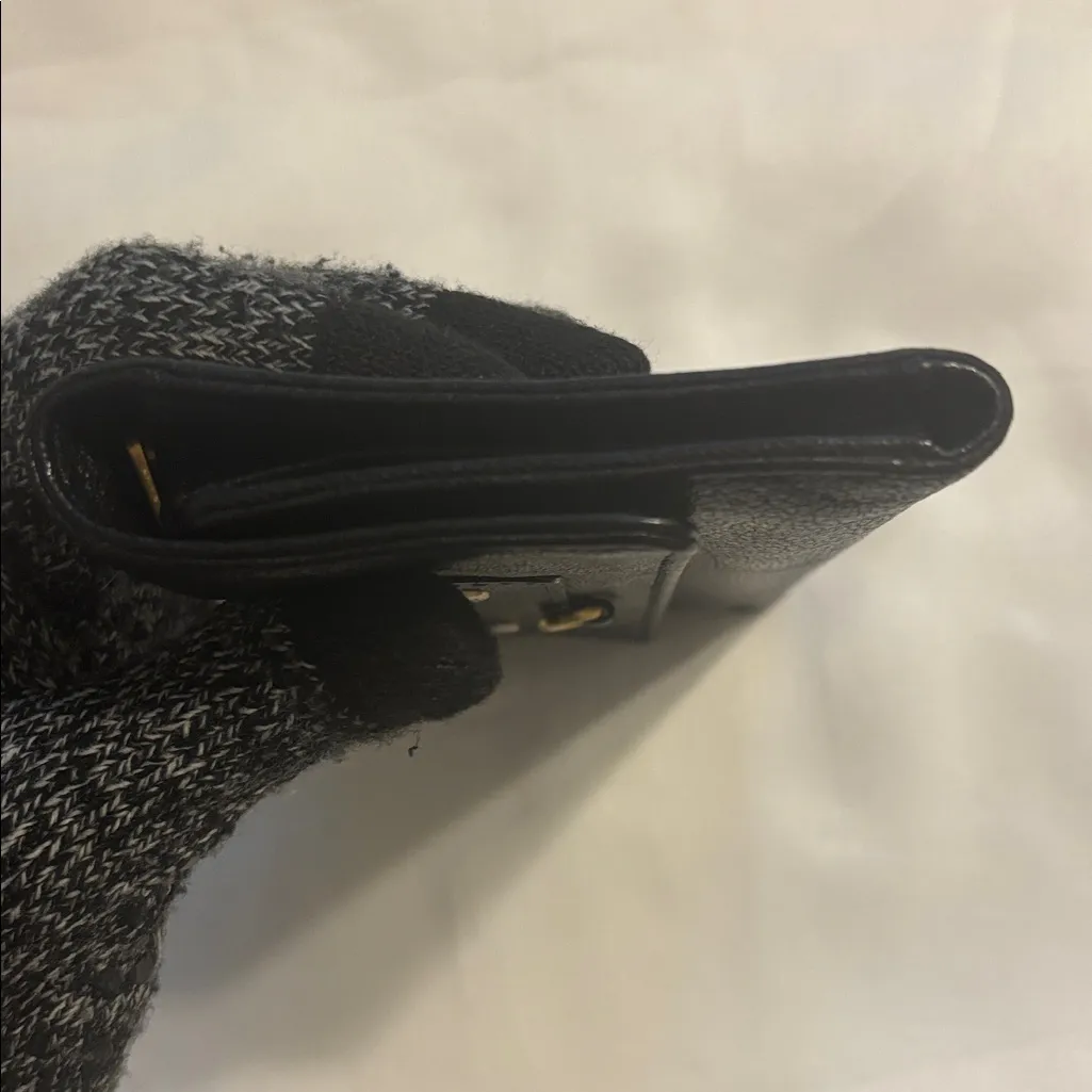 Marc by Marc Jacobs Black Leather Clutch EUC - Image 10