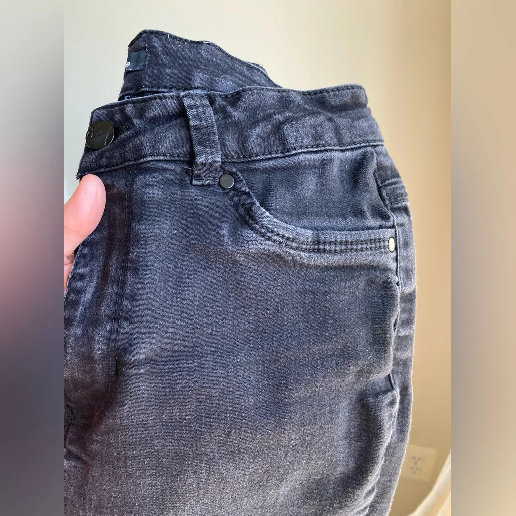 4/$20 d.Jeans High Rise Faded Skinny Jeans - Image 2