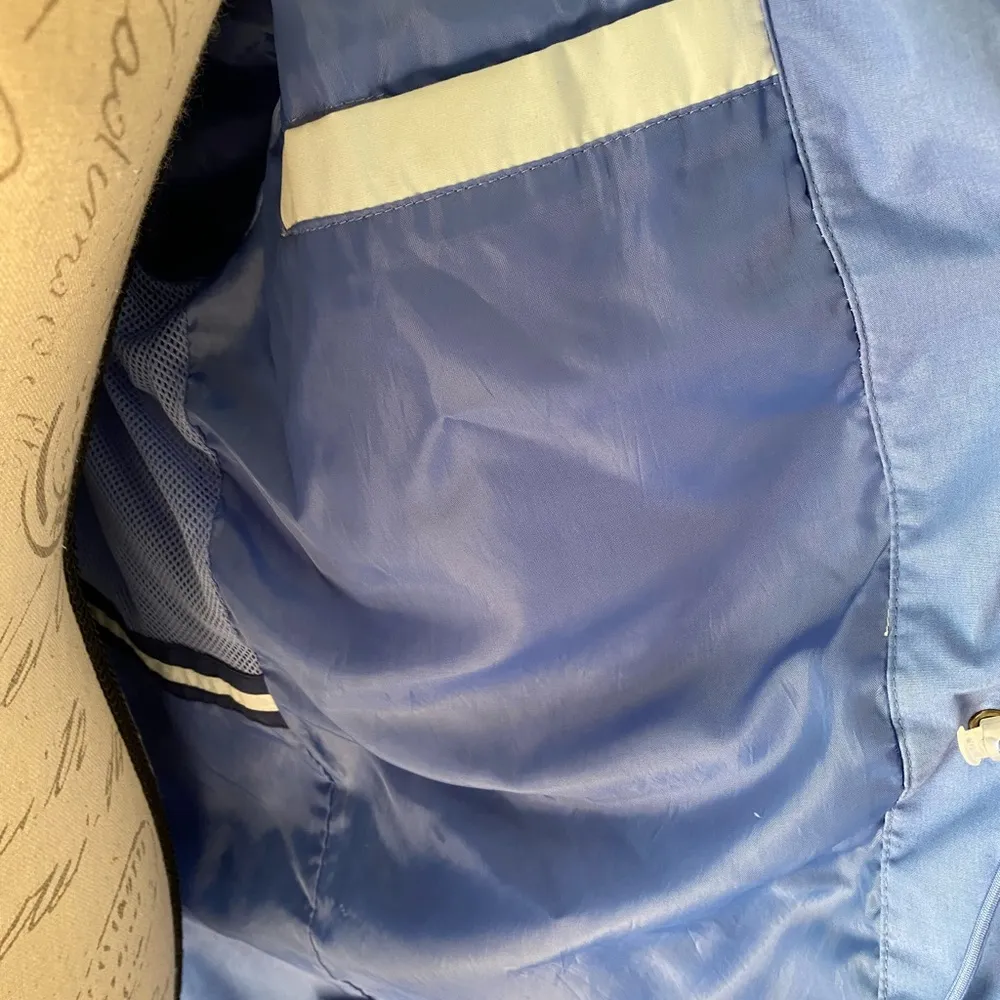 Vintage Pacific Trail Jacket Windbreaker Snap Hood Blue Womens Petite Small EUC - Image 12