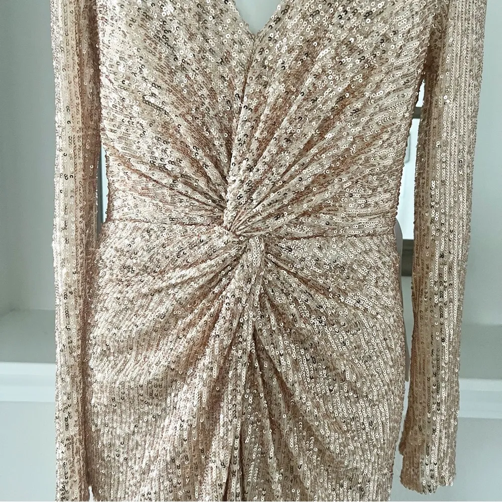 Ieena for Mac Duggal Sequined High Low Dress, Rose Gold, Size 12 New w/Tag $348 - Image 12
