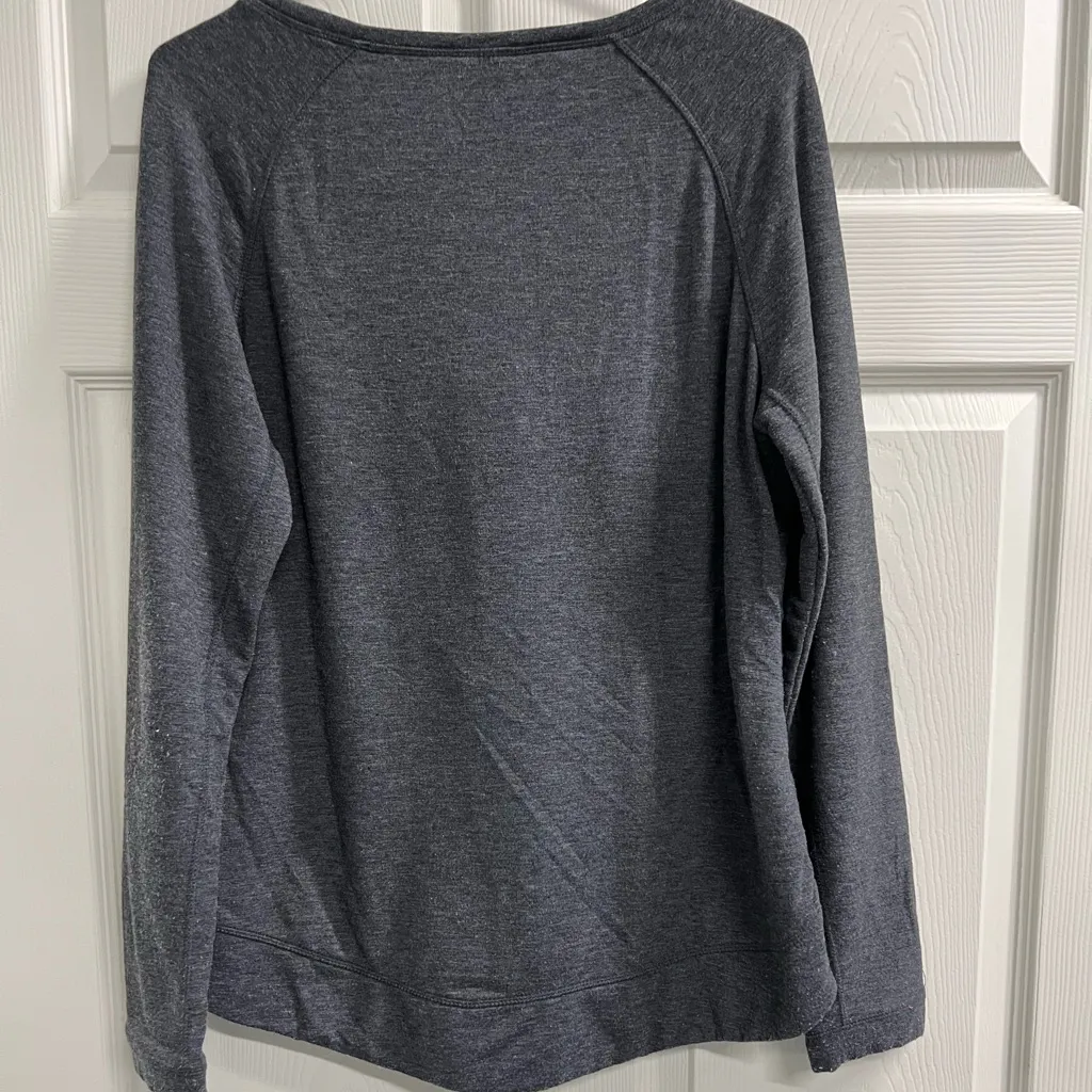 32 DEGRESS HEAT WEATHERPROOF TECHNOLOGY GRAY QUILT DESIGN TOP - Size Large - EUC - Image 2